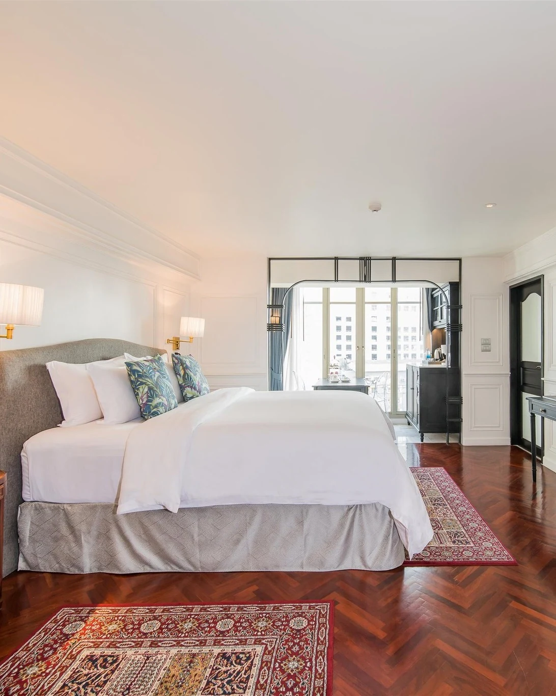 Guestroom featured by Akara Bangkok